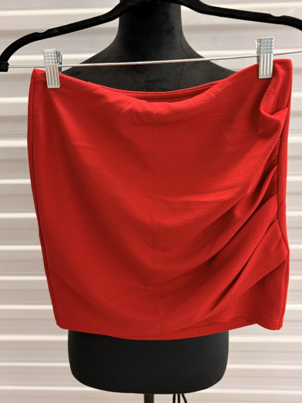 Women's Medium red mini skirt